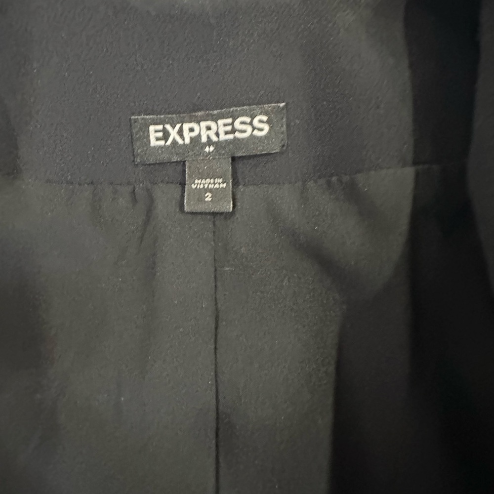 Size 2 jacket and size 4 skirt with matching reversible top from Express. Used - Picture 5 of 7